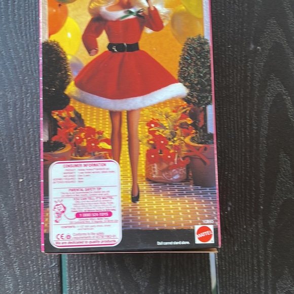 NRFB Vintage Holiday Hostess Barbie Doll 🎄 - Picture 8 of 13